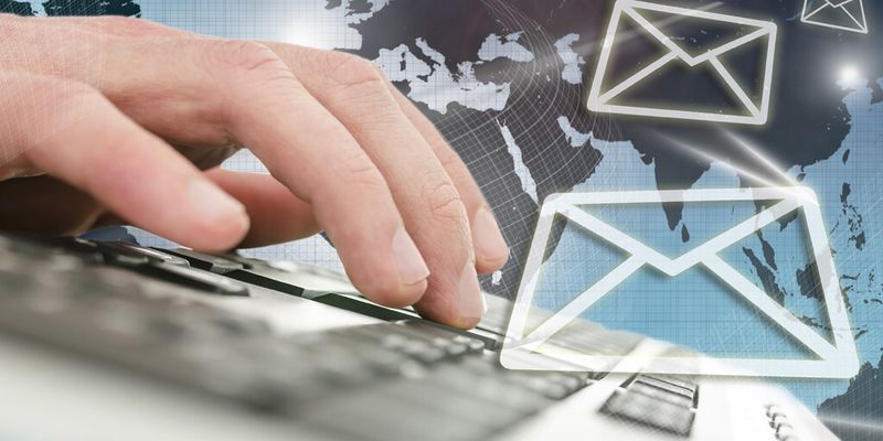 Mit einem Browser-Plugin für Firefox und Chrome und einer auf dem weltweit anerkannten PGP (Pretty Good Privacy)-Verfahren basierenden Verschlüsselung soll bei De-Mail endlich der Durchbruch klappen.