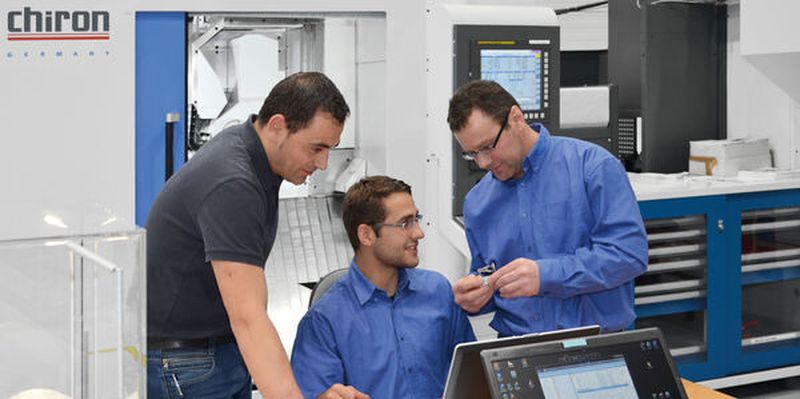 Martin Brenndörfer (li.), Leiter Medical Technology Center, kann nun mit seinen Mitarbeitern ...