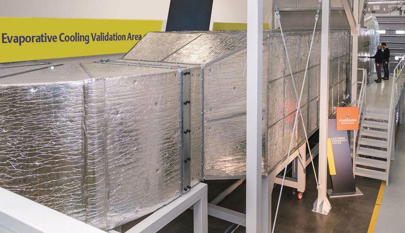 Im Thermal Management Customer Experience Center von Emerson Network Power können sich Kunden vor dem Kauf kundig machen.