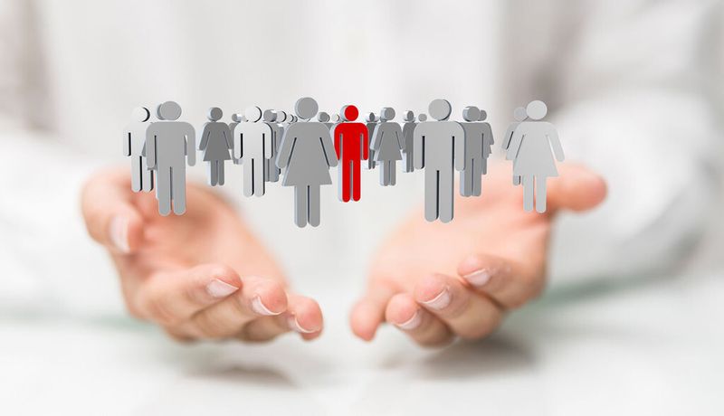 Welche Herausforderungen kommen bei der Frage HR aus der Cloud, on prmeise oder hybrid auf die Fach- und IT-Abteilungen zu?