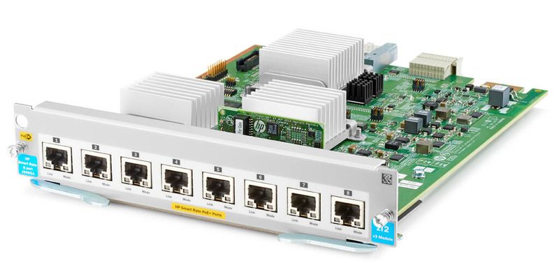 In den Switching-Modulen arbeiten auf SDN hin optimierte ASICs. Im Bild zu sehen: Das HP 8-port 12.5510GBASE-T PoE+ MACsec v3 zl2 Module (J9995A).