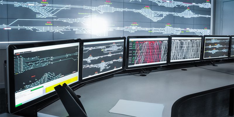 Was reibungslos funktionieren soll, muss überwacht werden – das gilt für Energienetze ebenso wie für IT-Systeme.