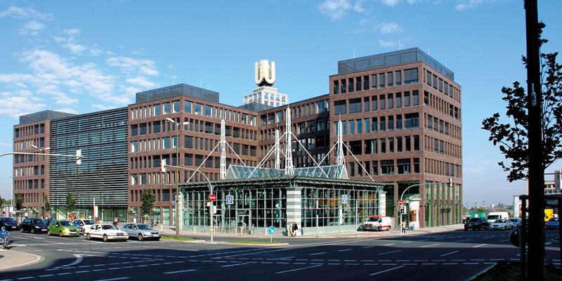 ahd Niederlassung in Dortmund: Die ahd hellweg data (ahd) ist ein Service-Provider und IT-Systemintegrator und bietet Beratung und Software-Entwicklung vorwiegend für mittelständische Unternehmen.