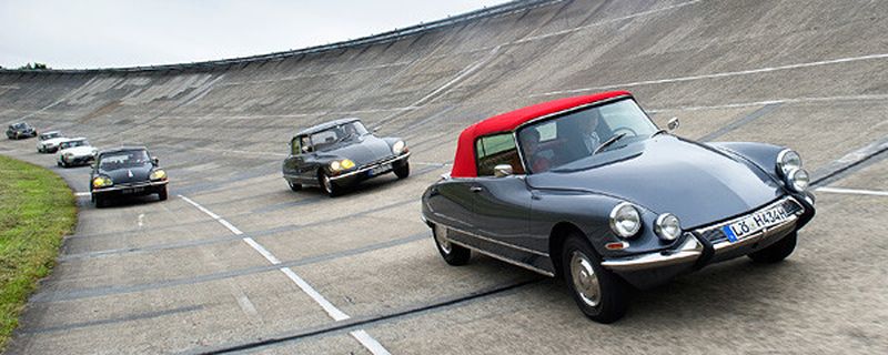 Technisch und kulturell einzigartig war in der Geschichte des Autos nur ein Fahrzeug: die „göttliche“ DS. In diesem Jahr wird das Kultautomobil 60 Jahre alt.
