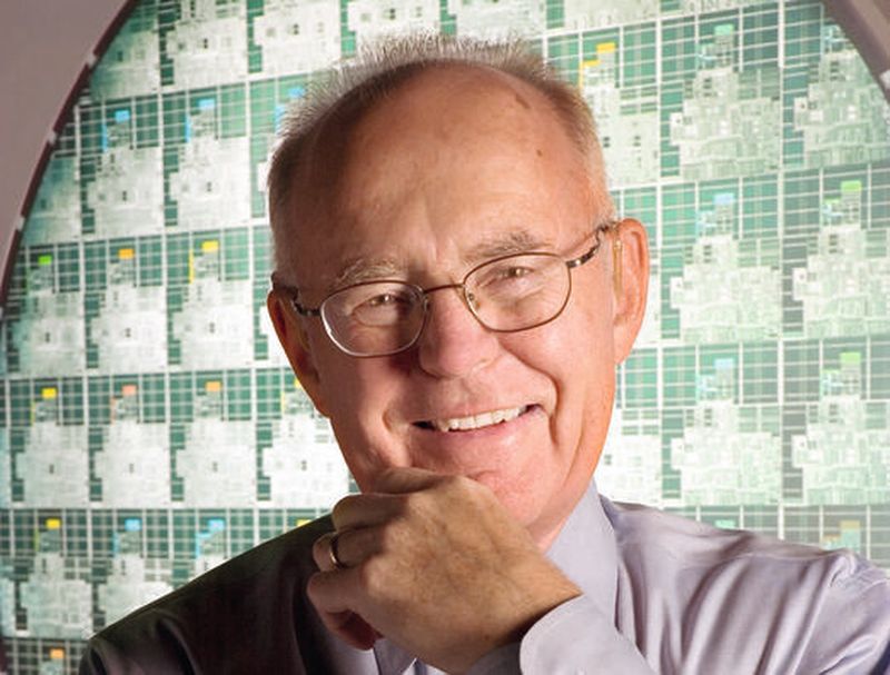 Gordon Moore gründete mit Andy Grove und Robert Noyce 1968 die Firma Intel