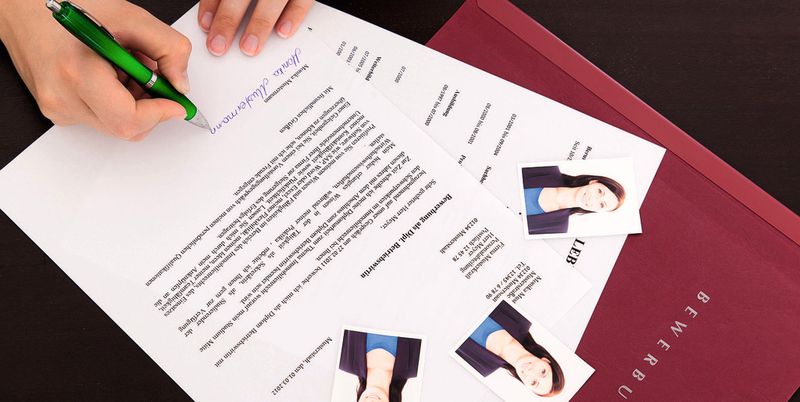 Lebenslauf und Anschreiben – übersichtlich oder lieber vollständig?