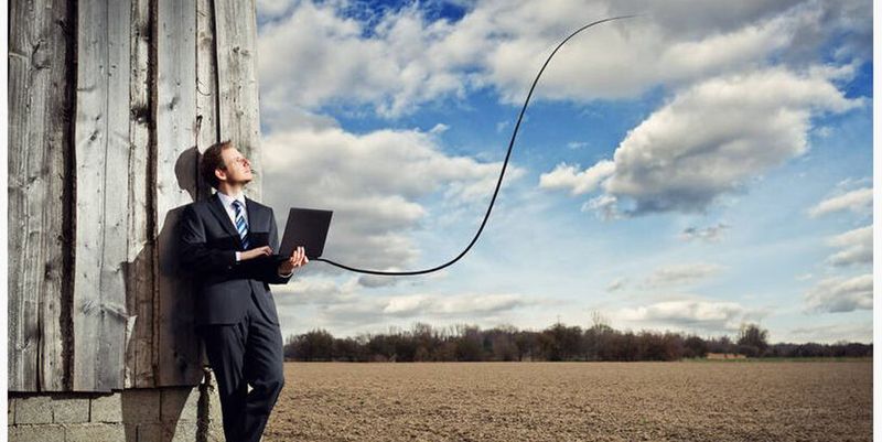 Eines der Siegerbilder vom letztjährigen SpaceNet-Kreativwettbewerb: Christian Schranner mit „ICH erde die Cloud“.