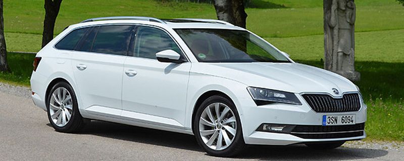 Skoda bringt nach dem Start der Superb-Limousine im Juni auch die Kombiversion des Modells auf den Markt.