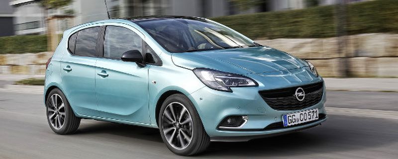 Der neue Opel Corsa wird jetzt in der fünften Generation angeboten und tritt wieder gegen die Platzhirsche von Volkswagen und Ford an.