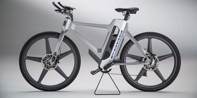 Auf der jährlichen "Further with Ford"-Trends-Konferenz hat die Ford Motor Company das Elektro-Konzept-Fahrrad MoDe:Flex vorgestellt.