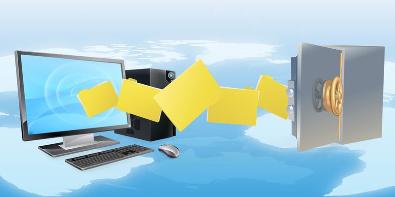 Cloud-Backups haben ihre Berechtigung: Parallel zu vorhandenen Datensicherungen, lassen sich auf diesem Weg wichtige Daten ablegen und kleine Firmen oder Abteilungen deutlich entlasten.