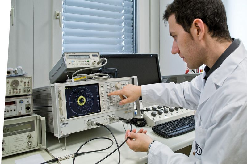 Kalibrierung von elektrischen Anzeigegeräten – neu bei Brütsch/Rüegger Tools.