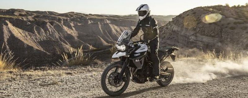Der Sommer ist eben die beste Jahreszeit für ausgiebige Motorradfahrten.