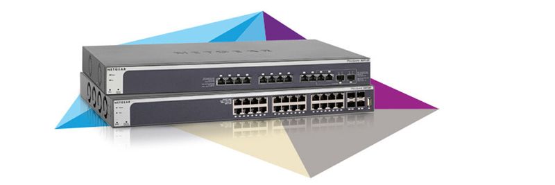 Netgear bewirbt den jetzt vorgestellten XS728T (unten) mit umfangreichen L2+/L3-Lite-Funktionen.