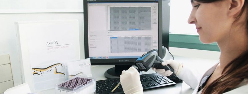 Abb.2: Nach einer kompakten Schulung kann ausgebildetes Laborpersonal alle Messungen selbständig durchführen.