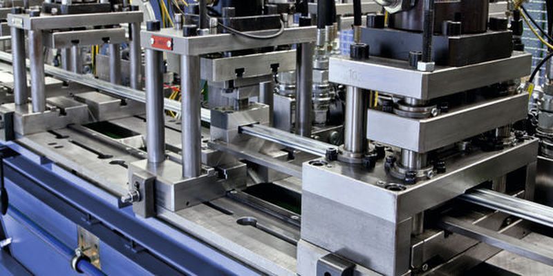 Die Schock Rollformtechnik beinhaltet eine Vielzahl an Techniken und integrierten Prozessen.