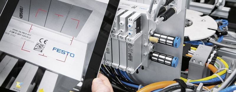 Durchgängige Daten werden immer wichtiger: In der Instandhaltung werden Daten bereits an der Maschine sehr individuell abgelesen.