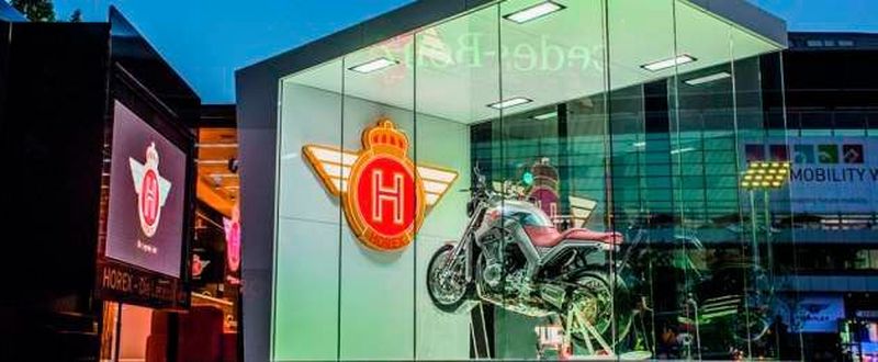 Spektakuläre Wiedergeburt auf der IAA: der Horex VR6 Roadster Silver Edition.
