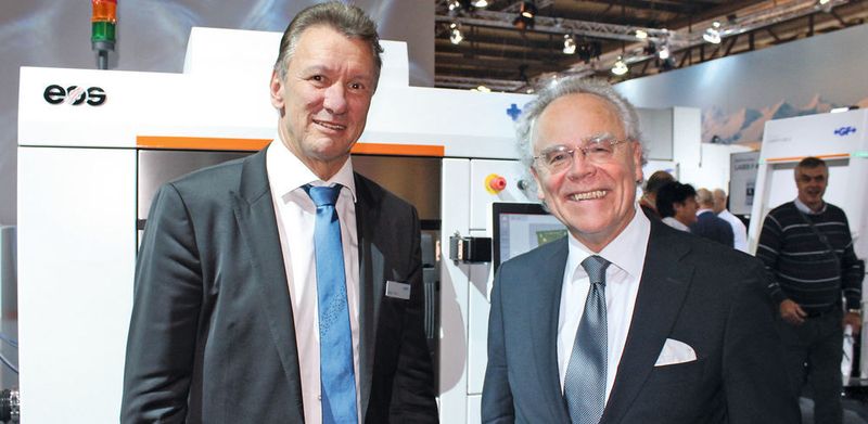 Pascal Boillat (left), head of GF Machining Solutions and Dr. Hans J. Langer, founder and CEO of EOS, talked to ETMM editor Barbara Schulz at EMO Milano 2015.