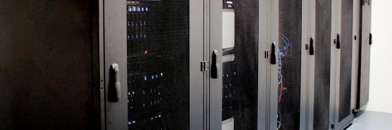 Server-Schränke im RZ des Landkreises Lüneburg