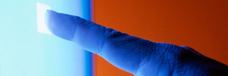 Um unbemerkt Schadcode auf einem System auszuführen, muss ein Angreifer sich zunächst einmal Zugriff zum System verschaffen.