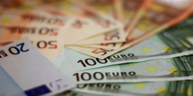 Das Vertragsvolumen des europäischen IT-Outsourcing-Markts erreicht den gleichen Stand wie im dritten Quartal 2014: 2,1 Milliarden Euro.
