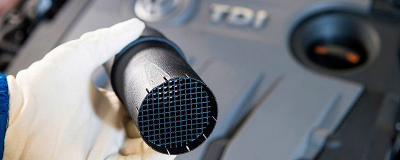 Volkswagen hat eine Umrüstlösung für die von den Manipulationen betroffenen Dieselmotoren vorgestellt.