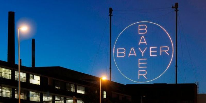 Wertmäßig dominieren im 2. Halbjahr 2015 strategische Richtungsentscheidungen von Konzernen wie die Veräußerung der Diabetes-Sparte (Blutzuckermessgeräte) von Bayer an Panasonic Healthcare (KKR 80 Prozent) für rund eine Milliarde Euro.