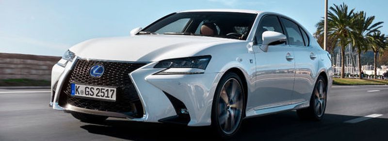 Lexus hat die obere Mittelklasse überarbeitet und bringt mit dem Modell GS einen Wettbewerber zu BMW 5er und Mercedes E-Klasse ins Rennen.