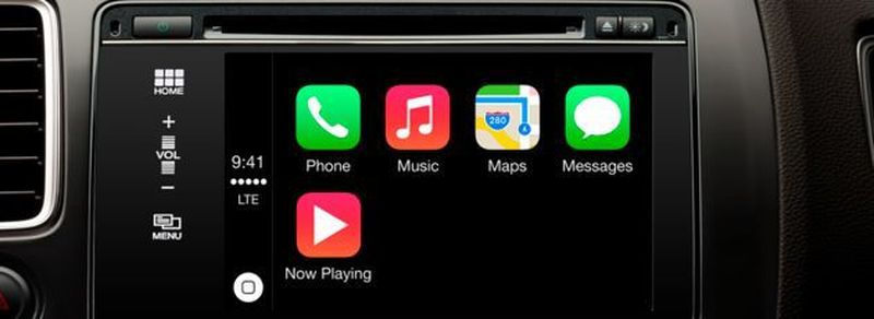 Armaturenbrett mit Apple CarPlay.