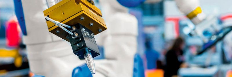 Digitalisierung und Automatisierung fordern von Mitarbeitern vor allem zukunftsweisende Soft Skills wie Lernbereitschaft, Flexibilität und Kreativität. Die meisten Unternehmen haben diese Anforderung noch nicht auf dem Schirm.