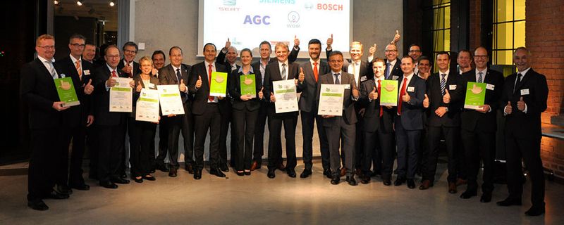 Die Gewinner der Lean & Green-Awards 2015. Im Jahr 2016 findet die feierliche Verleihung im Rahmen des „Lean & Green Summits“ im Winter dieses Jahres statt.
