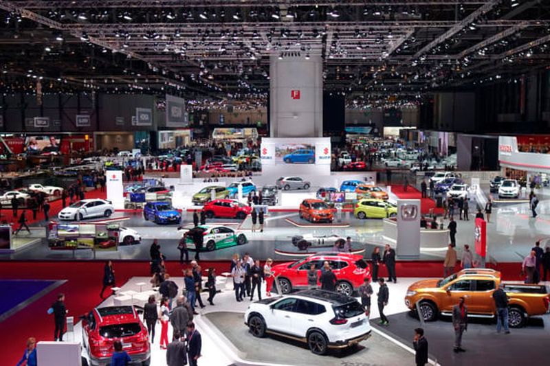 Alle Jahre wieder: Der kleine aber feine Genfer Salon zeigt vor allem aufsehenerregendes Auto-Design und viel Leistung.