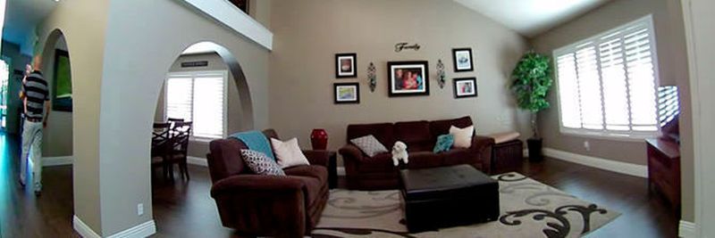 Da gibt es mehr zu sehen: Ein Kamerabild mit dem 180-Grad-Weitwinkelobjektiv der D-Link-Kamera.