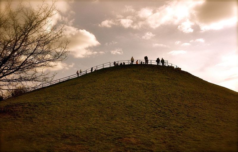 In der Schatten-IT nutzen Mitarbeiter die Möglichkeiten der Cloud ohne Zustimmung der IT-Abteilung.