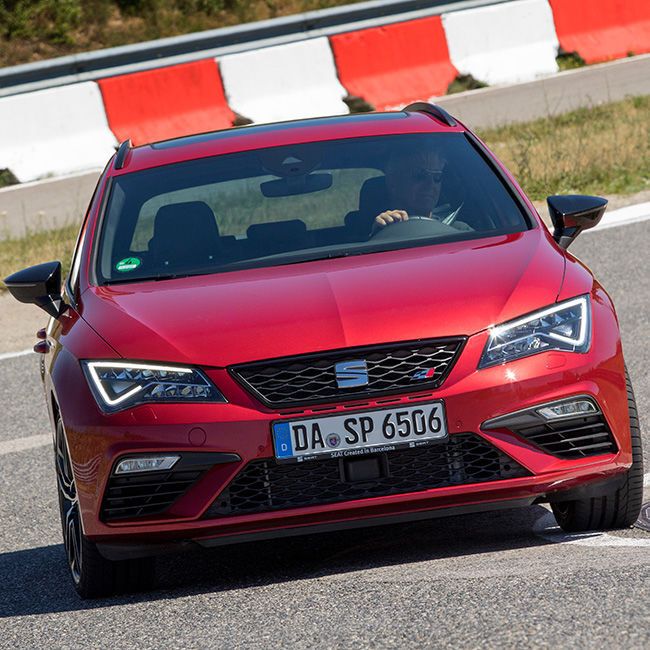 Seat Spendiert Dem Leon Cupra 300 Ps Und Allradantrieb