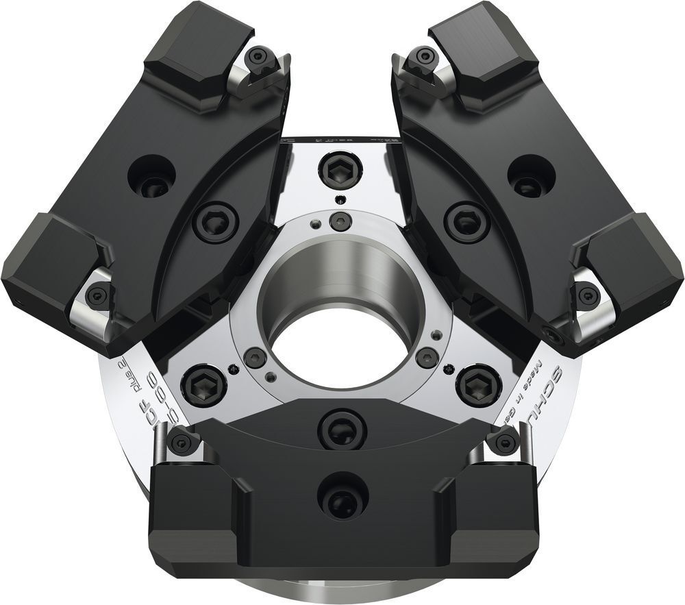 Achieving low deformation in workpiece clamping