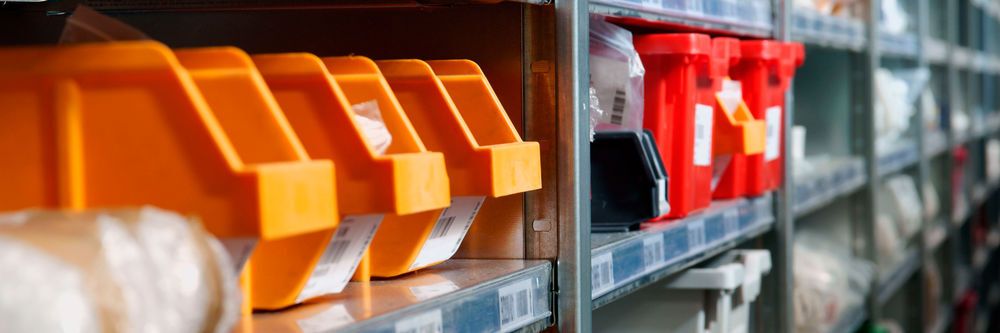 Lagerbehälter: Von Kleinladungsträger bis Sichtlagerkästen