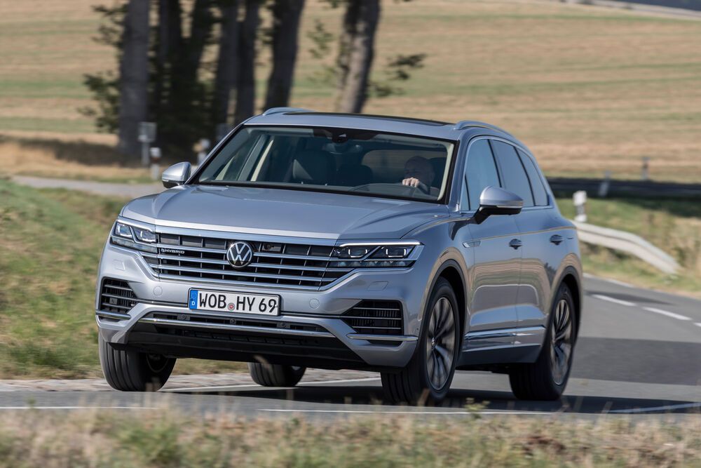Fahrbericht Zwei Hybrid Versionen Fur Den Vw Touareg