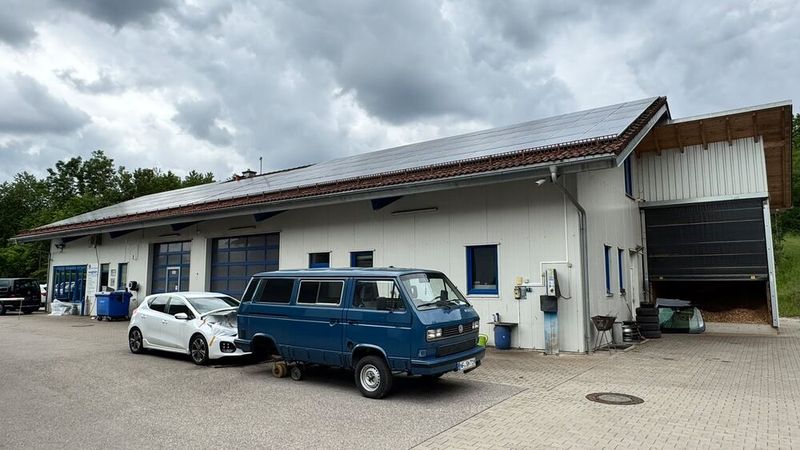 Zukunftsorientiert gedacht: Die Photovoltaikanlage auf dem Dach zeigt, dass Wagner auch bei der Nachhaltigkeit vorangeht. (Bild: Diehl – VCG)