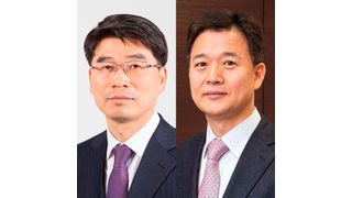 Ho Sung Song (li.) und Yong Kew Park  (Kia)