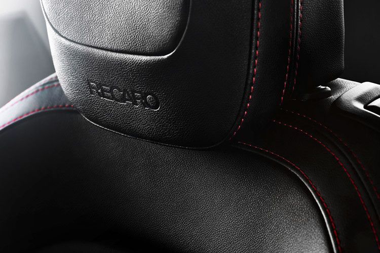 Die Sportsitze stammen von Recaro. (Foto: Kia)