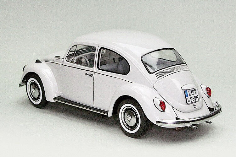 „Modellfahrzeug des Jahres 2013“: VW Käfer von Revell (1:24). (Foto: Modell Auto)