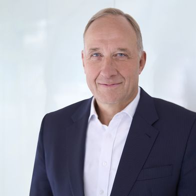 Arnd Franz: „Der Hochlauf batterieelektrischer Nutzfahrzeuge stockt. Der wesentliche Grund dafür ist, dass die Ladeinfrastruktur nicht schnell genug vorankommt.“ (Bild: Mahle)