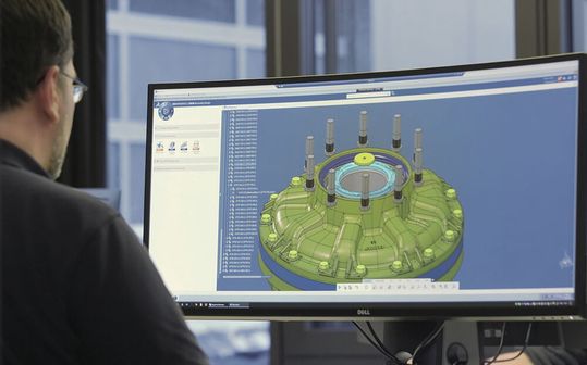 Mithilfe von digitalen Lösungen können Prozesse und Produkte nachhaltig gestaltet werden.(Bild:  Claas)