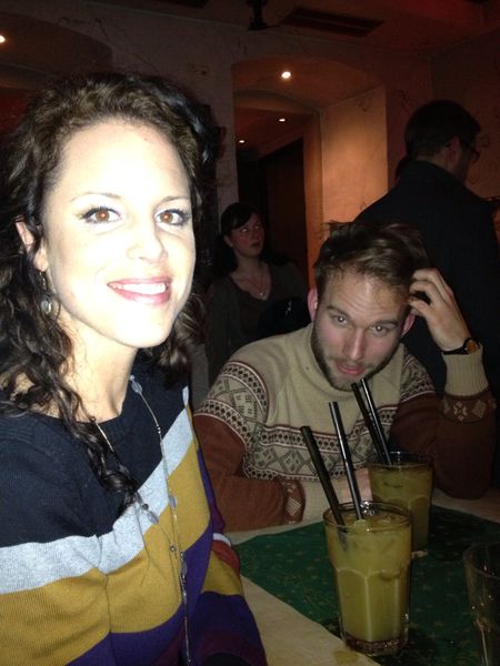 Interne Weihnachtsfeier von PROCESS, LABORPRAXIS, PROCESS Worldwide, Bulk Solids Handling und Schüttgut vom 05.12.2012   Kaum zu glauben aber da war der Michi wohl gerade mal sprachlos. Meike gefällts. Weitere exklusive Bilder zur Vogel Weihnachtsfeier finden Sie auf unserer Facebook-Fanpage. Jetzt reinschauen und Fan werden. Wir freuen uns über jeden Like. (Bild: PROCESS)