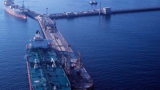 Export terminal in Saudi Arabia. The kingdom wants to use its hydrocarbon wealth as a  feedstock for the domestic industry. (Picture: SLX/Aramco)