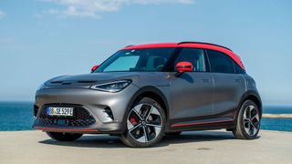 Mit staatlicher E-Auto-Förderung kann der Kaufpreis für den Smart #1, hier die starke Brabus-Version, um 12.000 Euro sinken. (Bild: Smart)