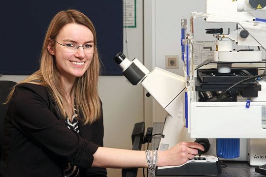 RPTU-Forscherin Dr. Tina Kostka wird mit ihrer Emmy-Noether-Gruppe untersuchen, welche Mechanismen der Toxizität von verarbeitetem rotem Fleisch zugrunde liegen.(Bild:   RPTU, Koziel)