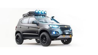 GM-Avtovaz stellt auf der Moskau Motorshow 2014 die Studie eines möglichen Nachfolgers des Lada Niva vor. Das Serienmodell könnte es ab dem Jahr 2016 geben. (Chevrolet/Luke Ray)